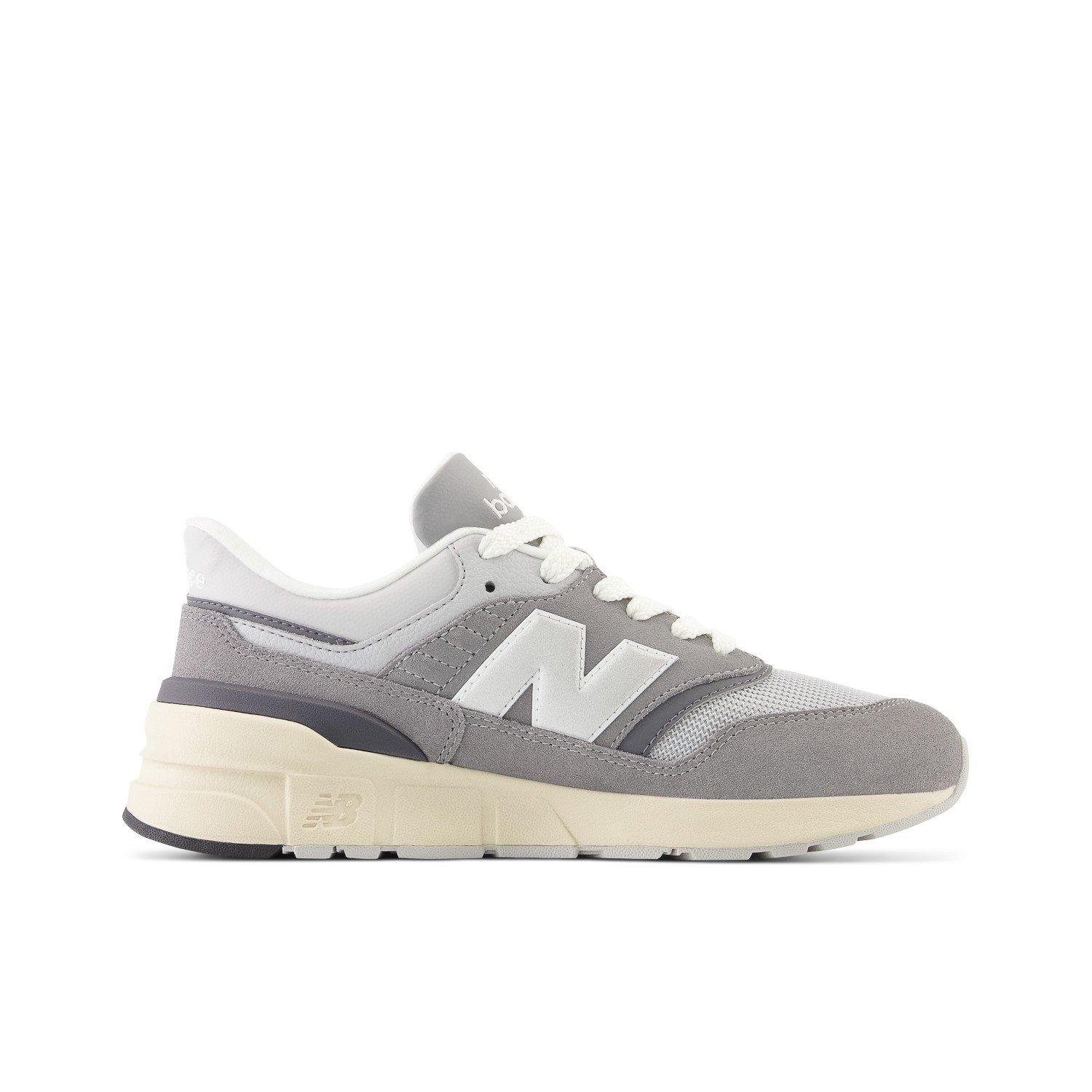 New Balance 997 Grade School Boys' Shoe Grey/Silver | Hibbett